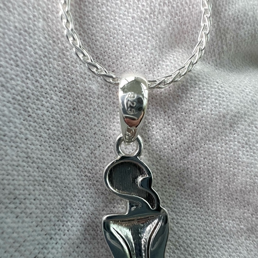 .925 Sterling Silver Natural Larimar Mermaid Silhouette Becklace - Picture 15 of 16